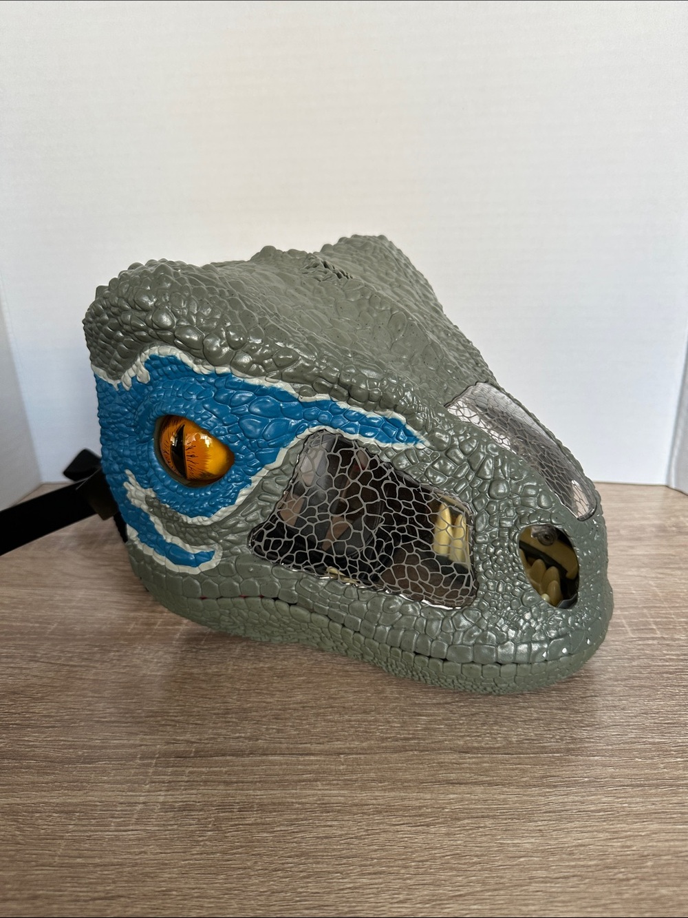 Jurassic World Chomp 'n Roar Dinosaur Mask Velociraptor BLUE 2017 Mattel